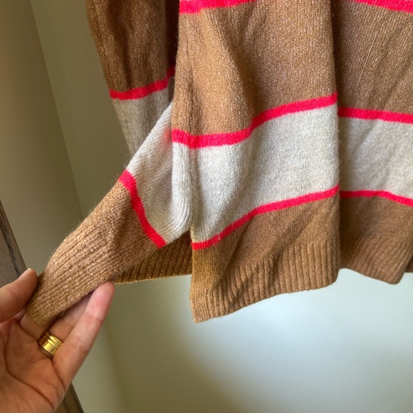 Gap Lightweight striped sweater women’s medium - Picture 5 of 6